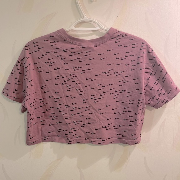 Nike Crop Top size Medium in Mauve - Picture 5 of 5